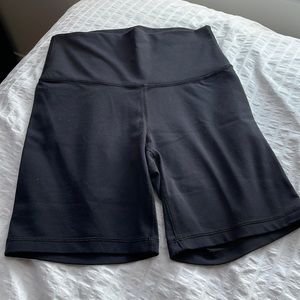 black bike shorts